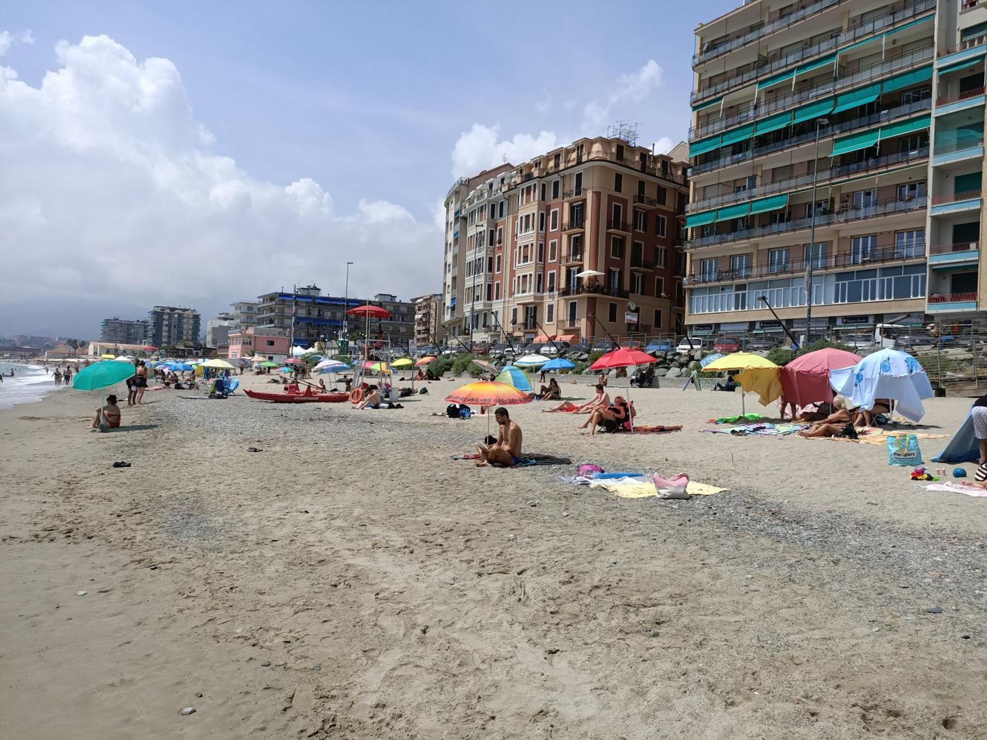 Casa Di Noemi - Seafront With Parking Apartment Савона Екстериор снимка